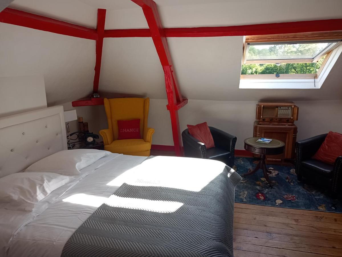 La Cour Du Puits Chambre Victor Cormeilles  Buitenkant foto